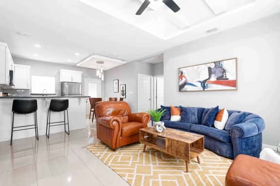 Positano - ✨Cozy & Stylish✨ 3bed/2bath Apt - Imagen 1