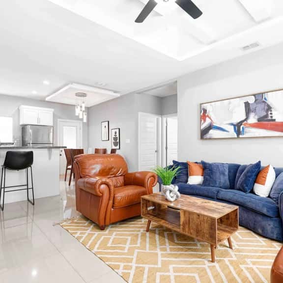 Positano - ✨Cozy & Stylish✨ 3bed/2bath Apt - Imagen 1