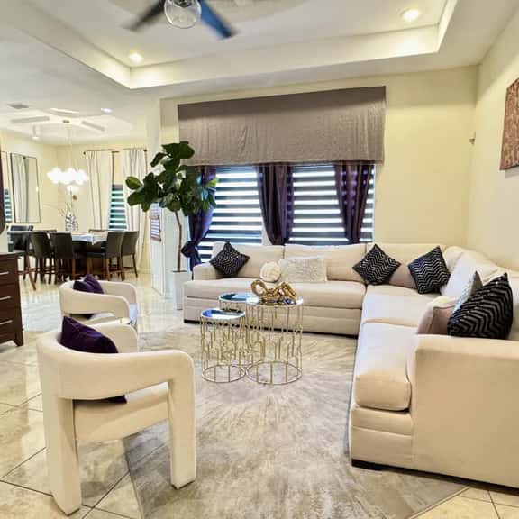 ✨Monaco House ✨ Lux & Modern 3BR/2BA ✨ Perfect for Big Families - Imagen 1